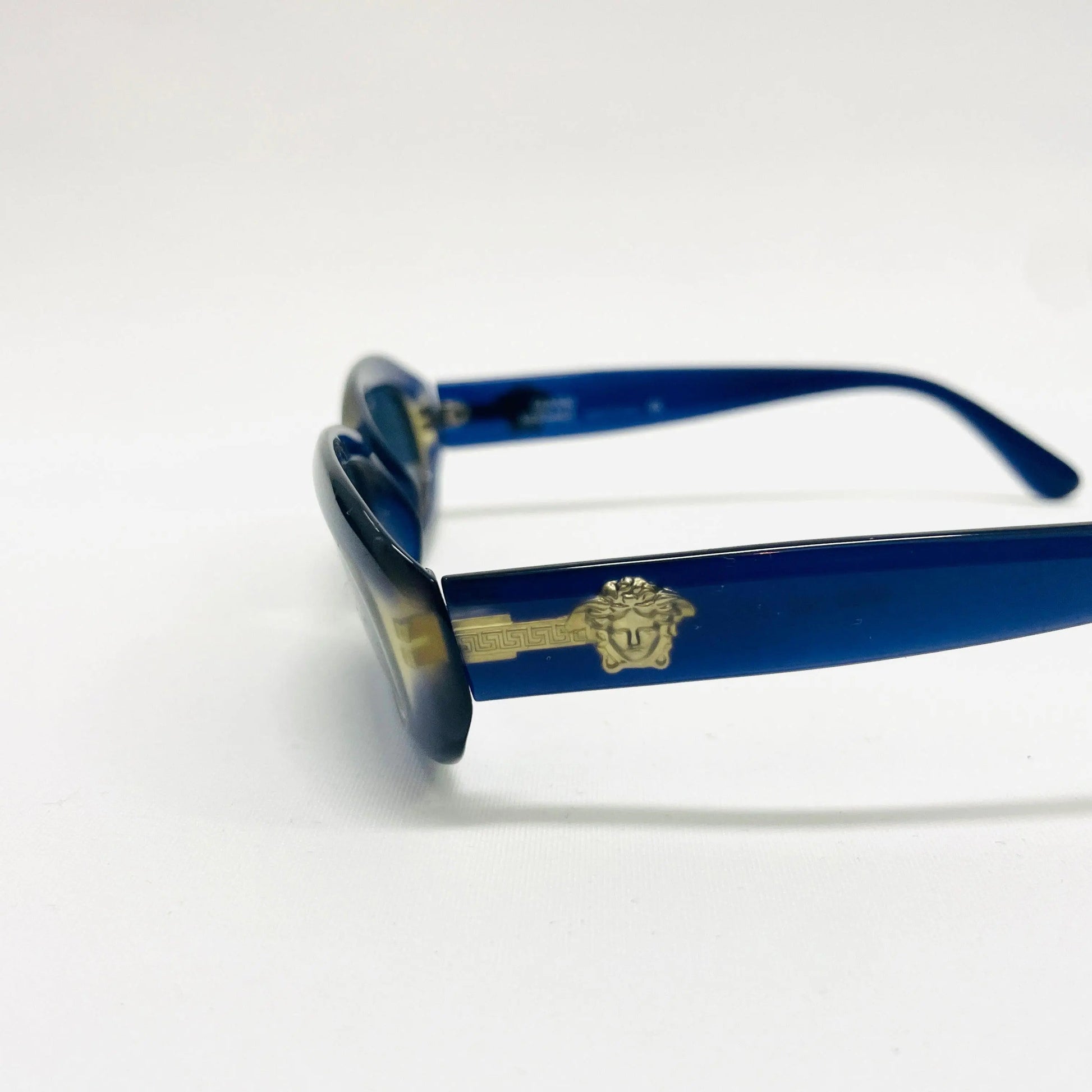 Vintage-Gianni-Versace-Sonnenbrille-Sunglasses-Model-308-Blue-Medusa  Alt-Text bearbeiten