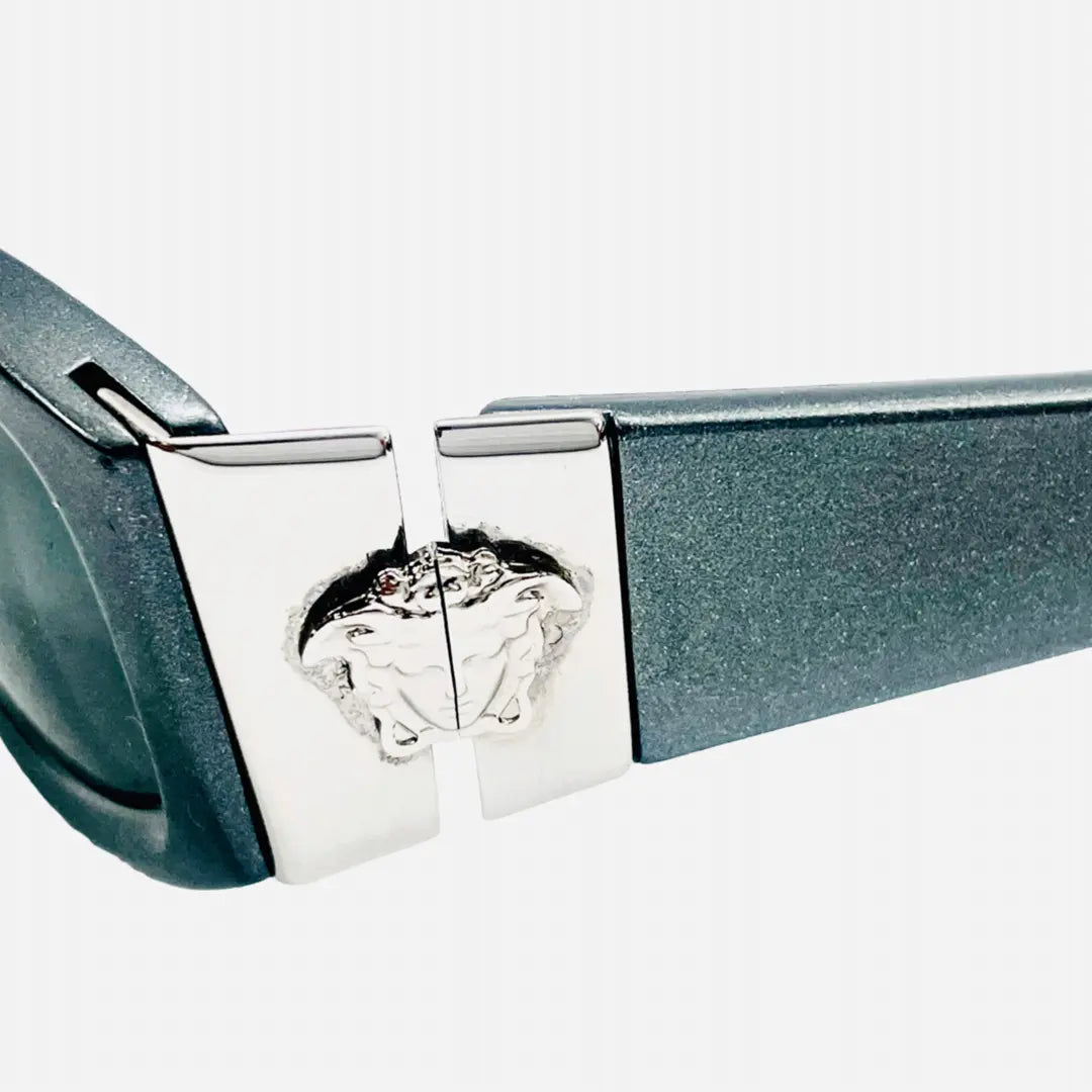 Vintage-Gianni-Versace-Sonnenbrille-Sunglasses-Model-253-Silver-Medusa
