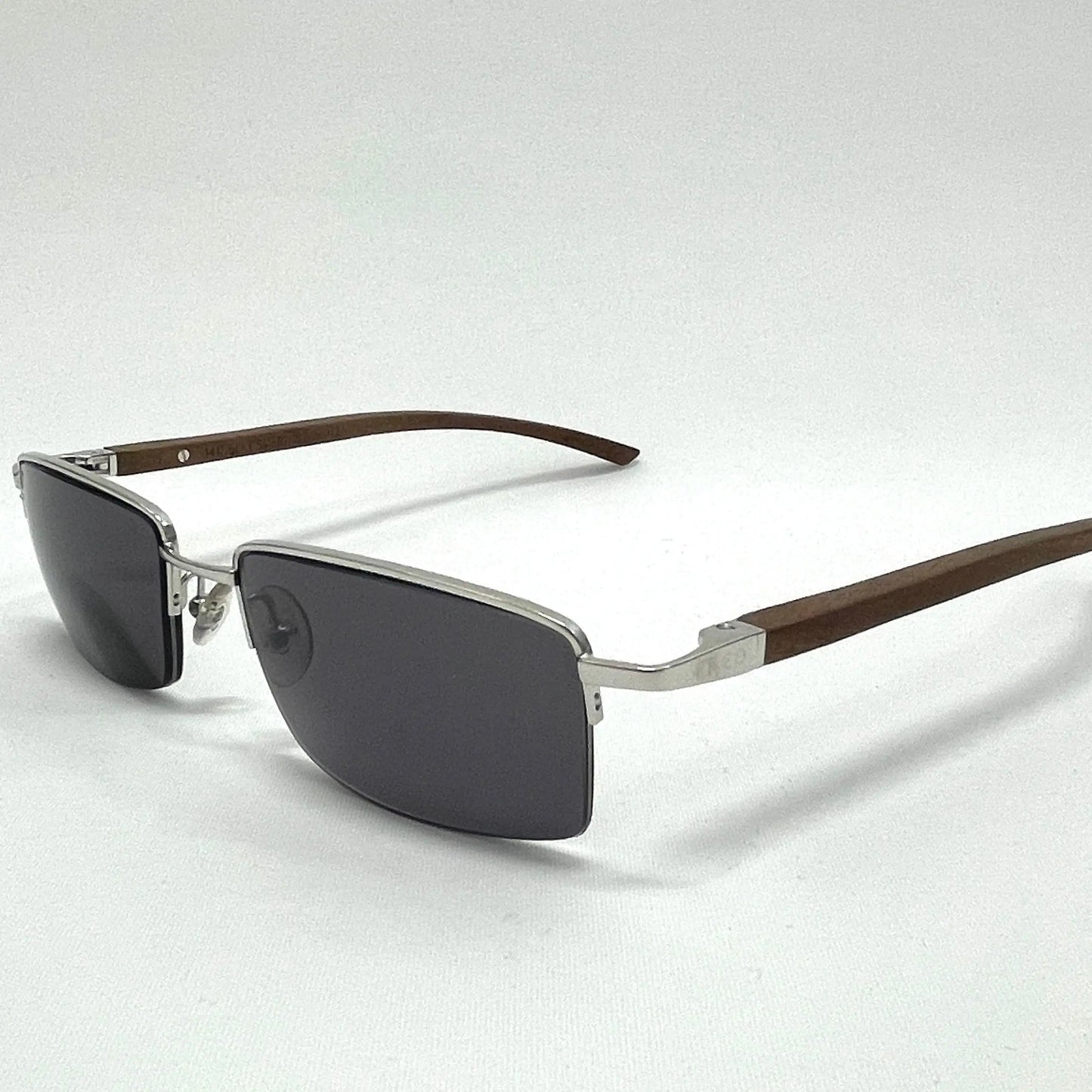 Fred-Paris-Sonnenbrille-Sunglasses-Model-Ellesmere-Silver-Wood-Temples