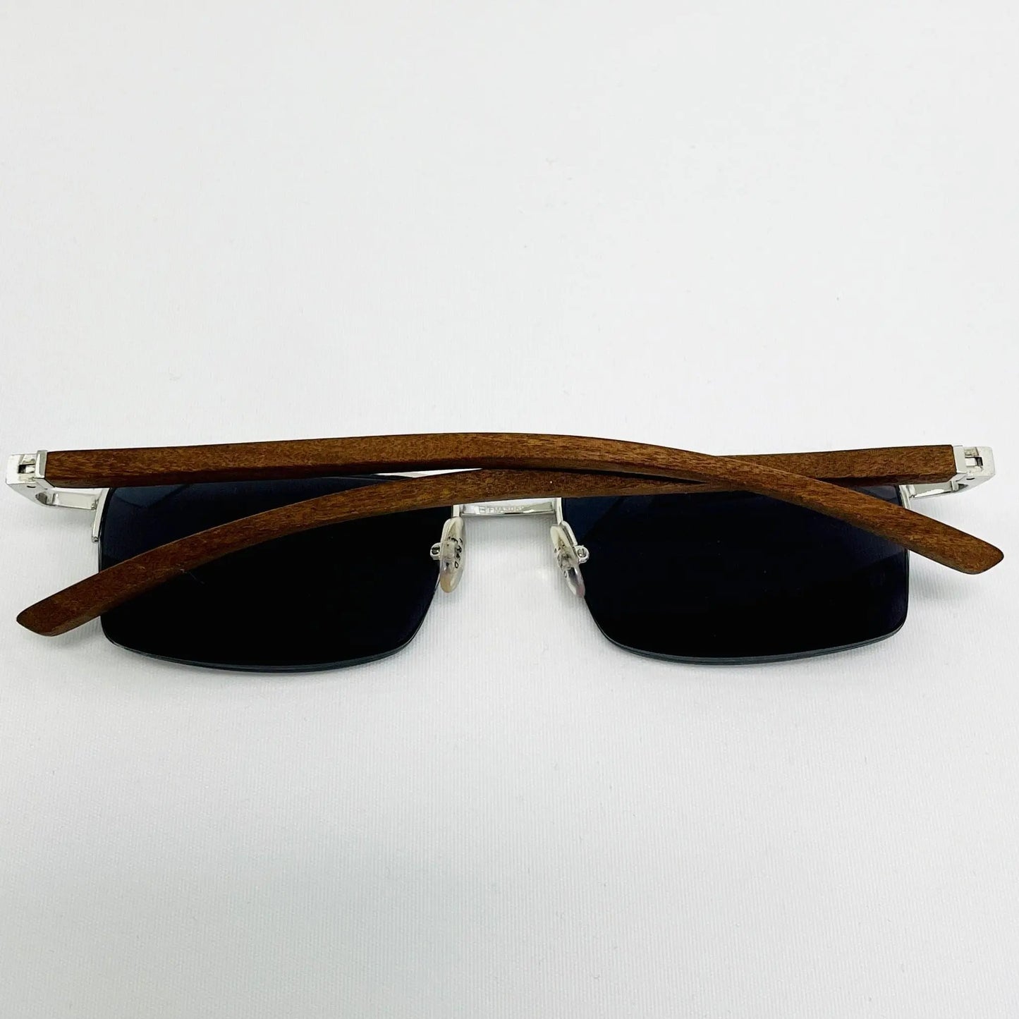 Fred-Paris-Sonnenbrille-Sunglasses-Model-Ellesmere-Silver-Wood-Temples