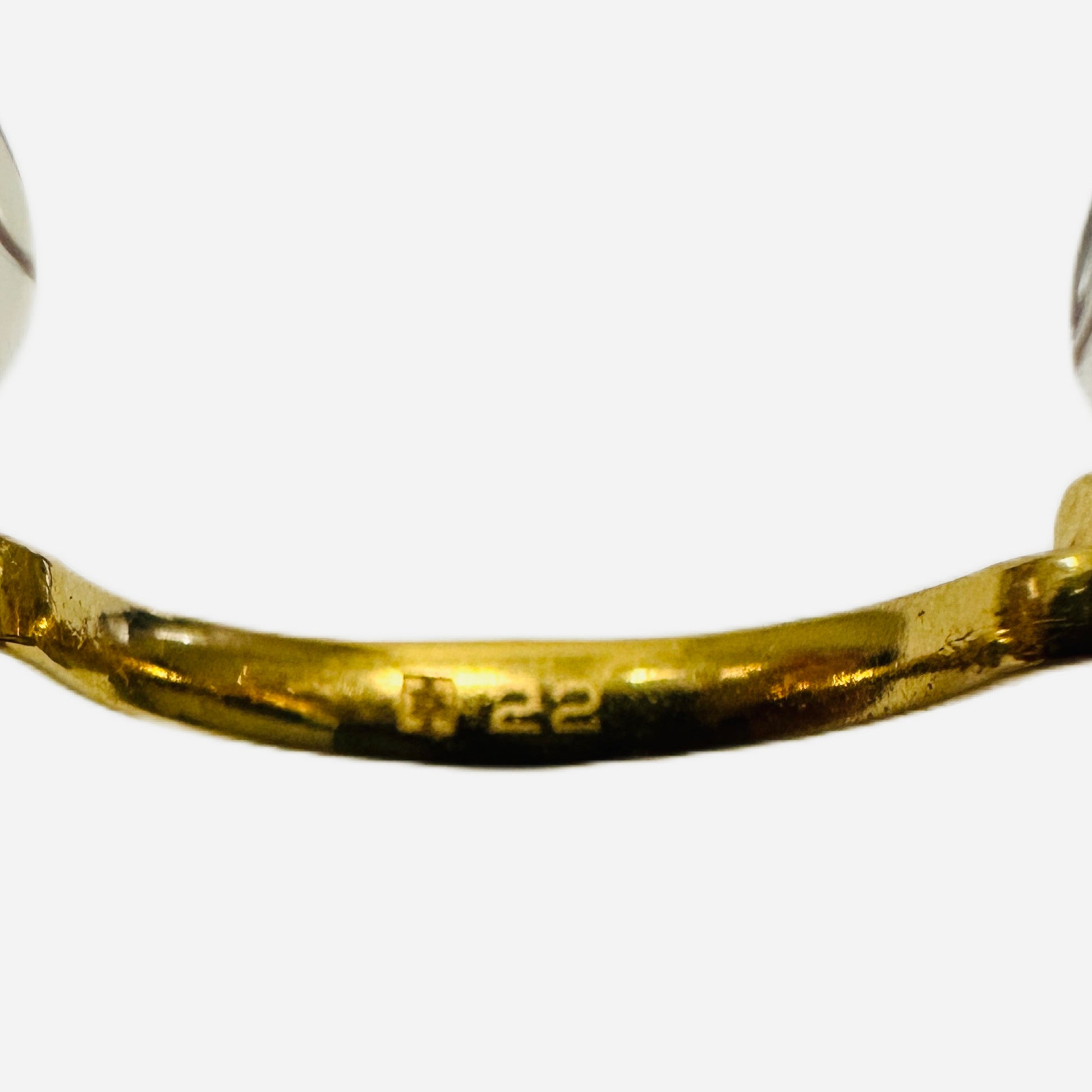 Vintage-Cartier-Big-C-Serrano-Sonnenbrille-Sunglasses-22CT-Carats-Gold-Plated-the-ssekers-size-22
